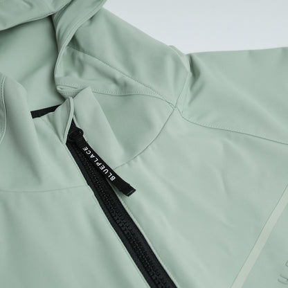 Women's BreezeBlocker Jacket