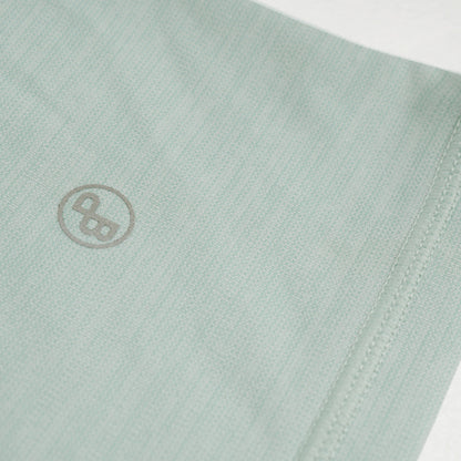 女装标志高领长袖T恤 (全线最抵价钱就在网店，帮你悭得一蚊得一蚊)