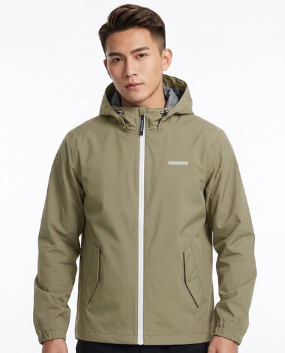 Men's waterproof and breathable windbreaker with contrasting zipper